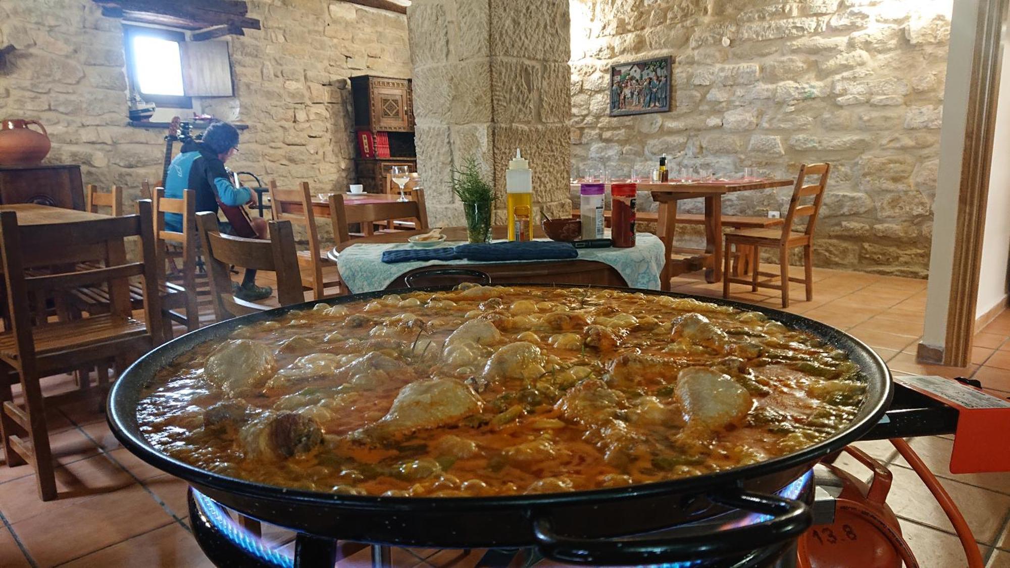 Albergue Sansol - El Oasis Del Camino Frances - Exclusivo Para Peregrinos Kültér fotó