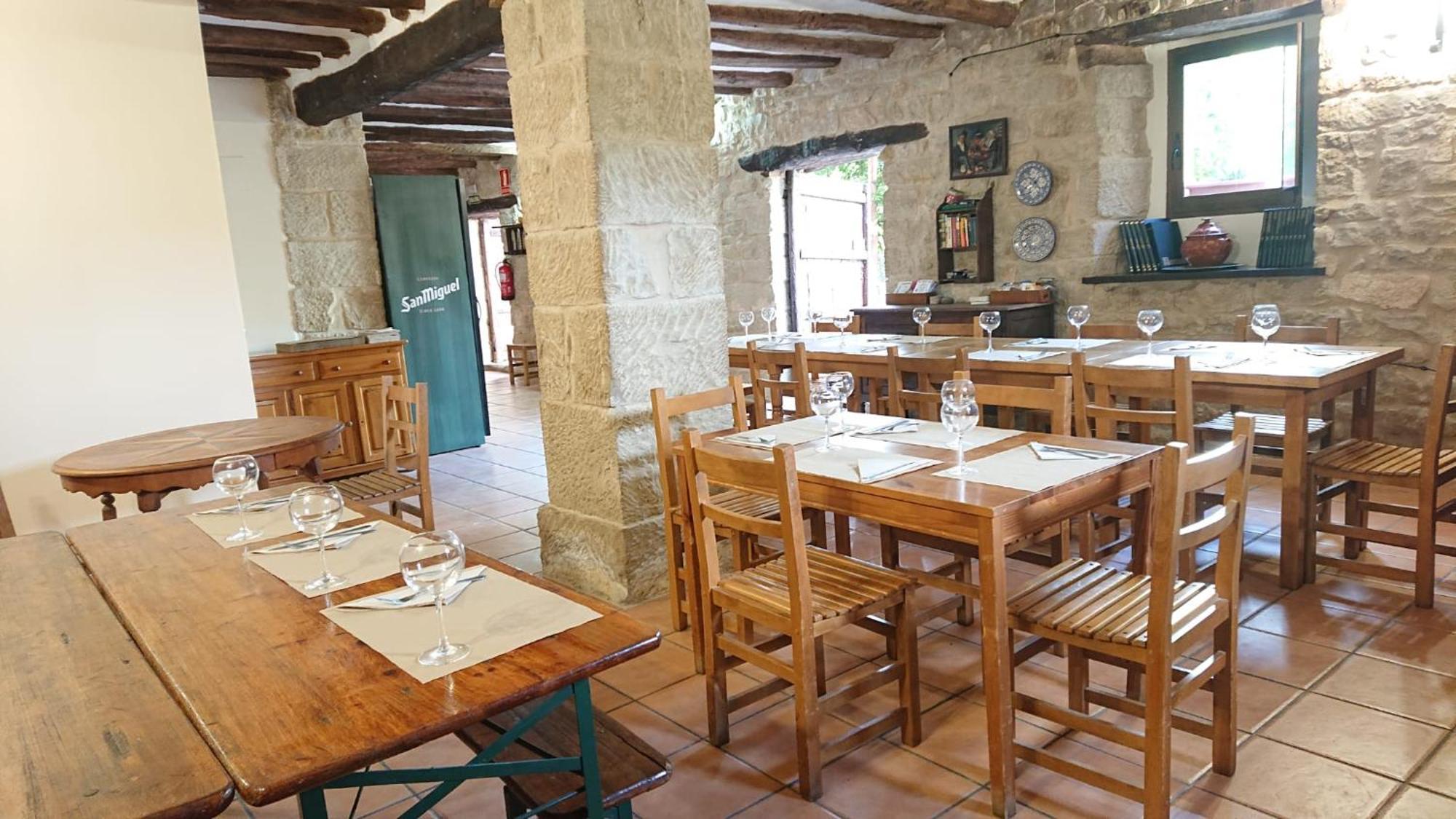 Albergue Sansol - El Oasis Del Camino Frances - Exclusivo Para Peregrinos Kültér fotó